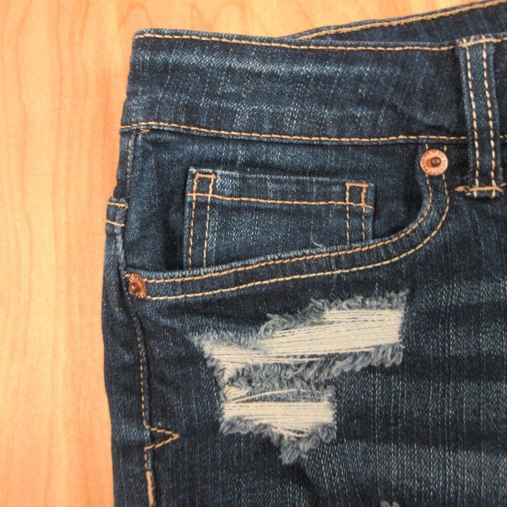 AEROPOSTALE Midi Cuffed Distressed Jean Shorts Sz 4 Ripped Dark Blue Denim Jorts - Picture 2 of 13